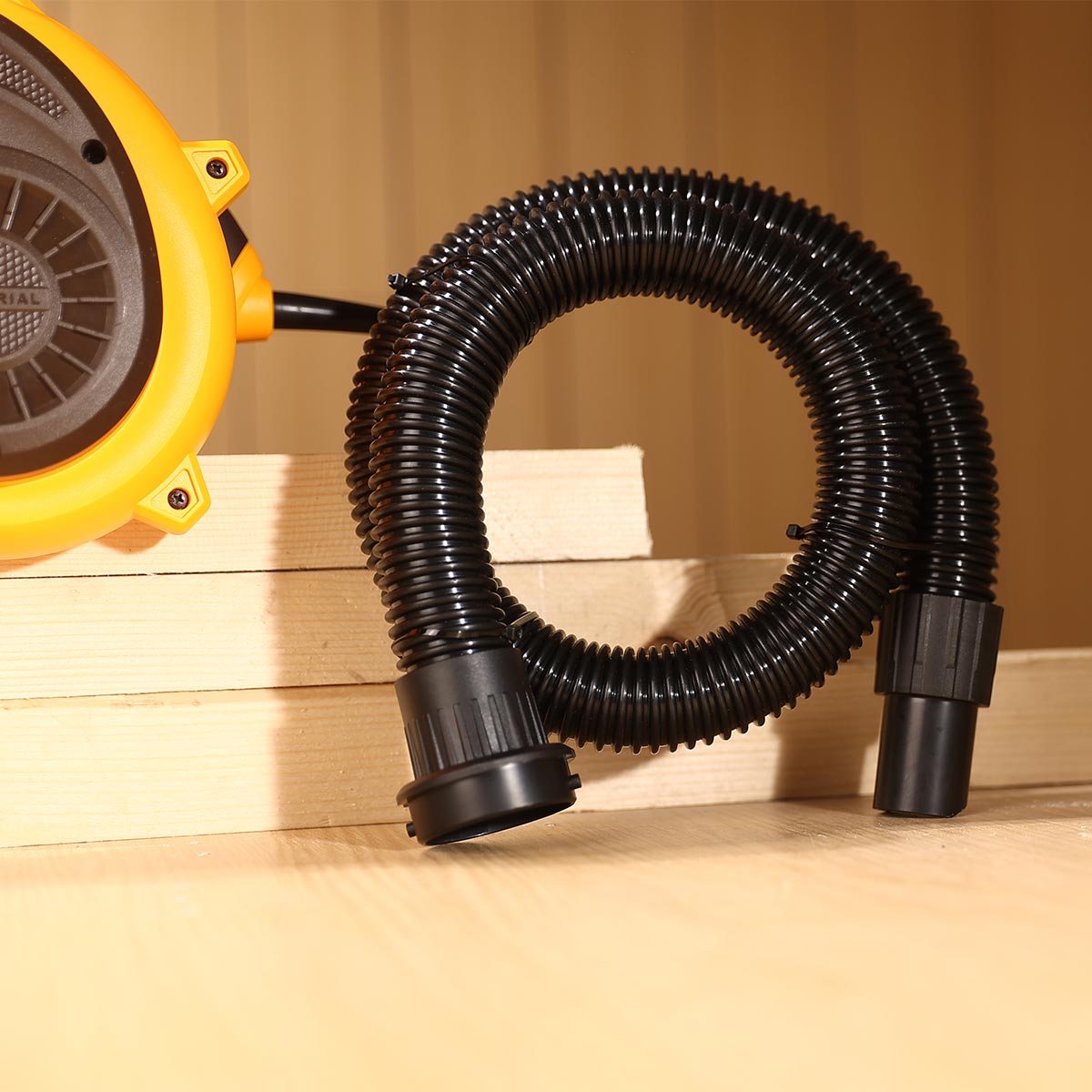 AB8038 - INGCO SOUFFLEUR ASPIRATEUR 800W + 4 ACCESSOIRES AU MAROC [AB8038] — outil INGCO — Maroc — — vue 6