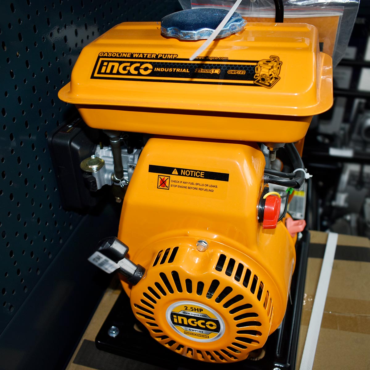 GWP102 - INGCO POMPE A EAU ESSENCE 2.5HP AU MAROC [GWP102] — pompe INGCO — Maroc — — vue 9