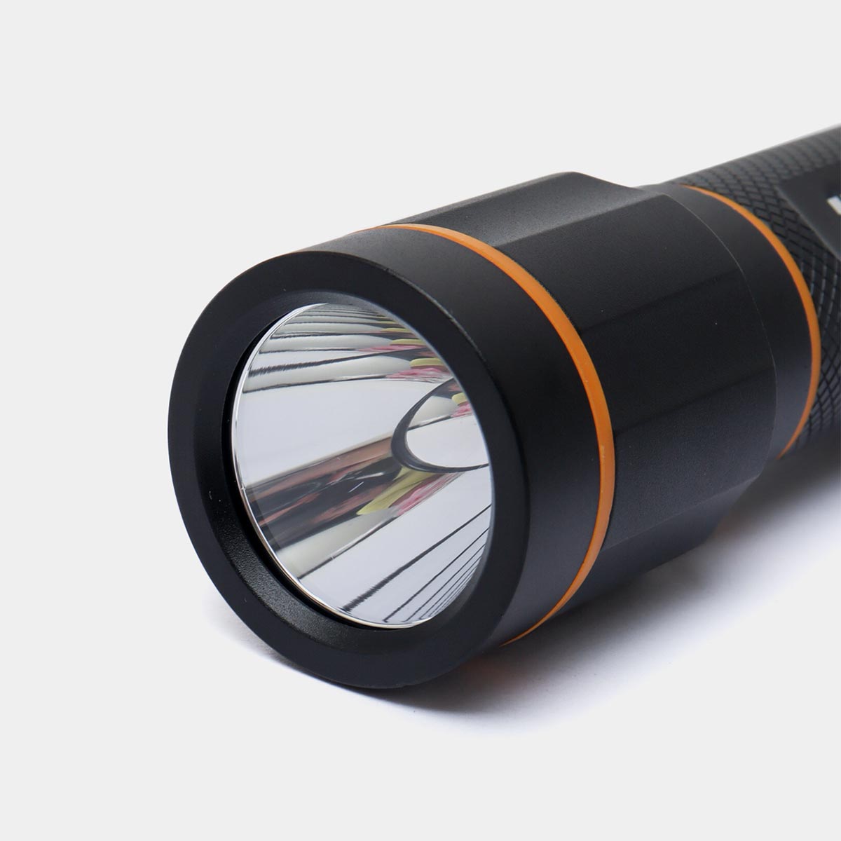HFL013AAA58 - INGCO LAMPE TORCHE 135 LUMENS NR AU MAROC [HFL013AAA58] — outil INGCO — Maroc — — vue 3