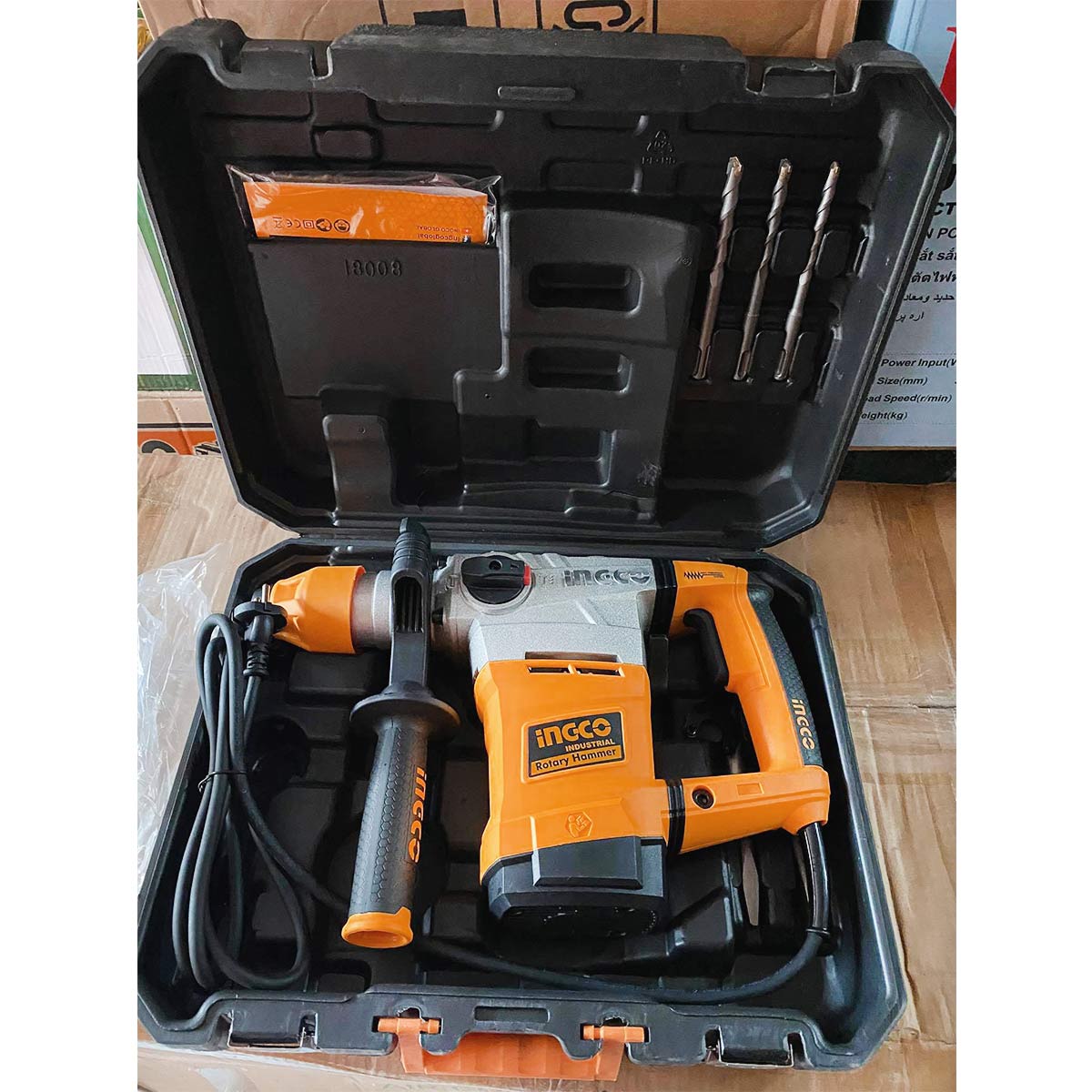 RH18008 - INGCO MARTEAU PERFORATEUR SDS PLUS 1800W 36MM + 5 ACCESS AU MAROC [RH18008] — perforateur INGCO — Maroc — — vue 4
